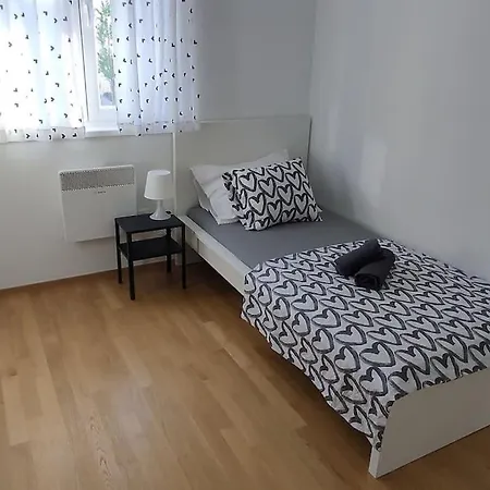 Appartement Lucija *